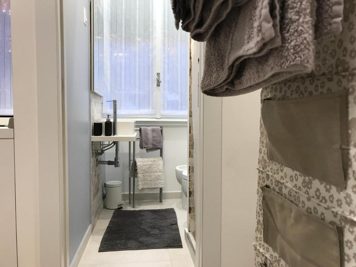 Studio 25 Apartment - Near Metro M3 Milan Exterior photo
